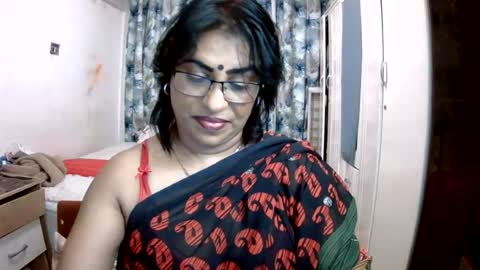 Snapshot of wetindian1971 chatting on 07.10.26 kavita online show from 07.10.26