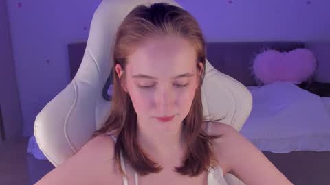 Sofia online show from 10.24.25