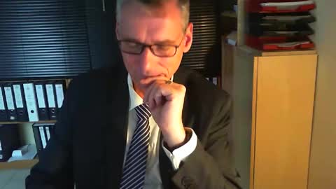 Franz online show from 10.25.25