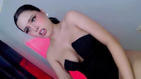 kiara online show from 12.04.25