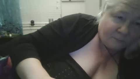 whipsnap19 online show from 11.29.25