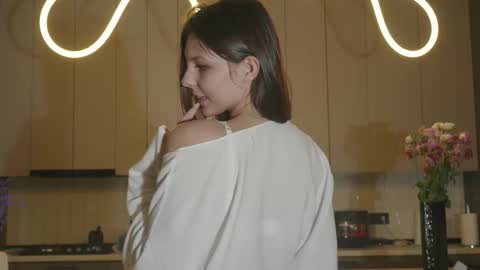 Naomi online show from 11.08.25