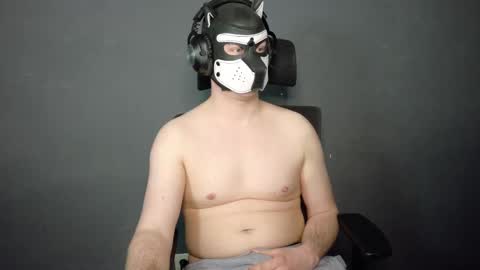 Snapshot of white_pup chatting on 02.26.26 white_pup online show from 02.26.26