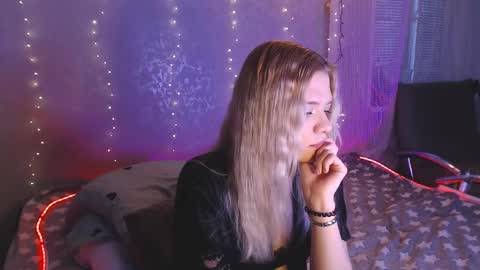 Melania and Mikey online show from 03.01.26