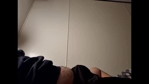 whiteboi9284 online show from 12.05.25