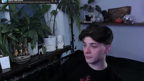 Gus online show from 11.30.25