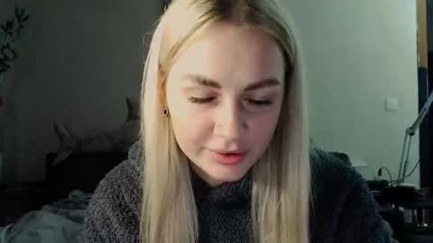 Snapshot of whitehex666 chatting on 11.30.25 whitehex666 online show from 11.30.25