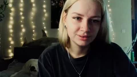 Snapshot of whitehex666 chatting on 12.02.25 whitehex666 online show from 12.02.25