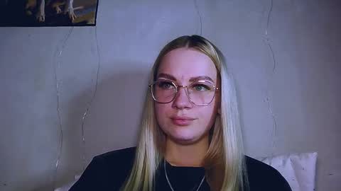 Snapshot of whitehex666 chatting on 01.06.26 whitehex666 online show from 01.06.26