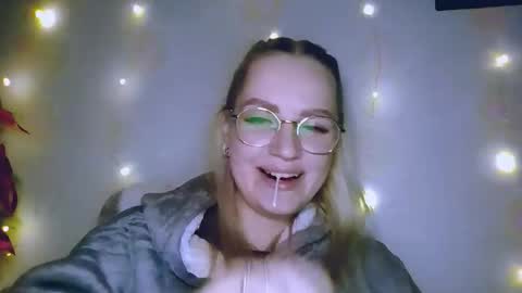 Snapshot of whitehex666 chatting on 01.09.26 whitehex666 online show from 01.09.26