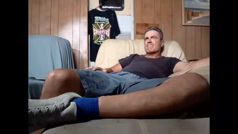 Snapshot of whitelion67 chatting on 10.26.25 whitelion67 online show from 10.26.25