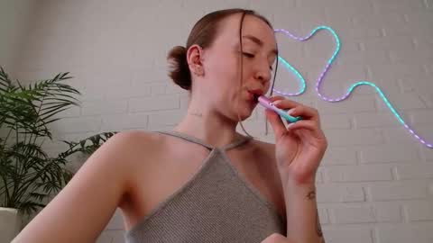 Snapshot of whiteprincessluna chatting on 03.24.26 You wont find me here on Saturdays and Sundays online show from 03.24.26