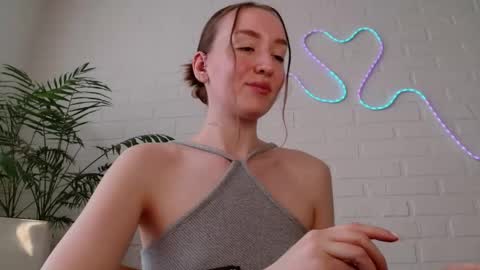 Snapshot of whiteprincessluna chatting on 04.14.26 You wont find me here on Saturdays and Sundays online show from 04.14.26