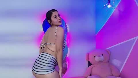 Whitney online show from 02.12.26