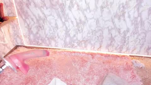 whitneyyfox online show from 02.11.25