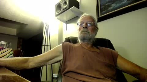 whofcares2 online show from 10.06.25