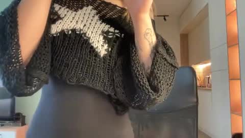 Alisa online show from 01.20.25