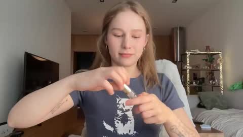 Alisa online show from 09.11.25