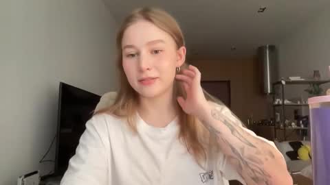 Alisa online show from 11.10.25