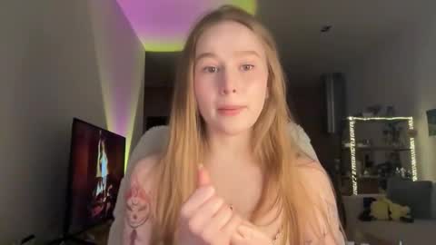 Snapshot of whoisalisa chatting on 02.27.26 Alisa online show from 02.27.26