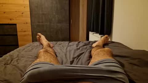 Snapshot of whoknowssomeone chatting on 02.28.25 whoknowssomeone online show from 02.28.25