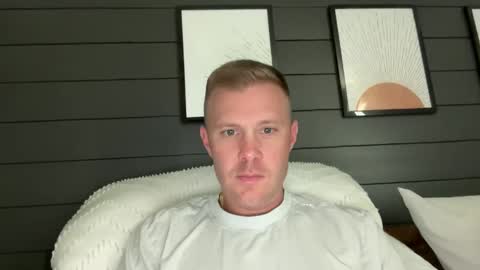 whoops1017 online show from 09.10.25