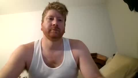 Snapshot of whorehey19 chatting on 09.28.25 whorehey19 online show from 09.28.25