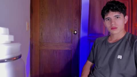 whos_he online show from 02.19.26