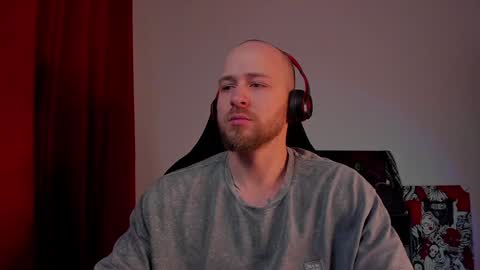 VI online show from 01.20.25