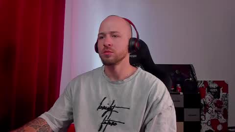 VI online show from 03.04.25