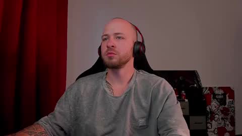 VI online show from 03.05.25