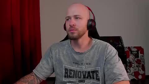 VI online show from 03.11.25