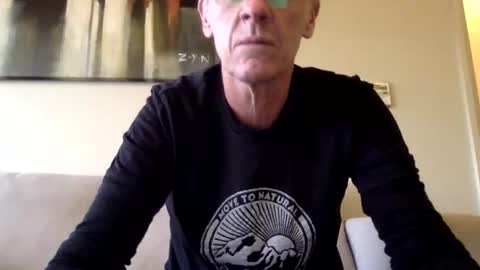 whynotfly1 online show from 10.23.25