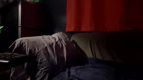 Snapshot of whyteboi8989 chatting on 09.17.25 whyteboi8989 online show from 09.17.25