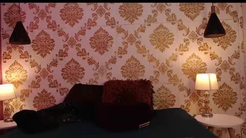 Snapshot of wife_mature chatting on 12.14.24 sussy online show from 12.14.24