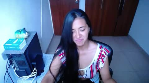 Ilauren online show from 09.16.25