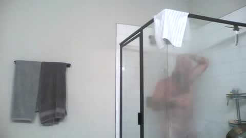 wil1565 online show from 11.18.25