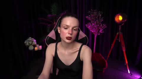 Snapshot of wild_alice_me chatting on 02.18.26 Alice online show from 02.18.26