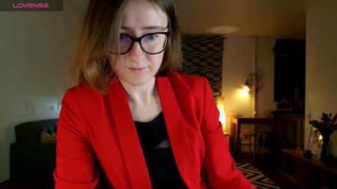 wild_peony online show from 12.04.25