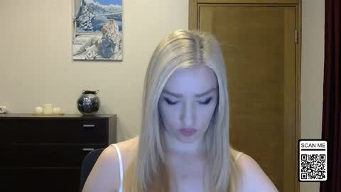 Snapshot of wild_silk_desire chatting on 02.04.26 Alina online show from 02.04.26