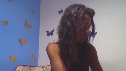 Snapshot of wildah chatting on 04.19.26 wildah online show from 04.19.26