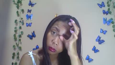 Snapshot of wildah chatting on 05.10.26 wildah online show from 05.10.26