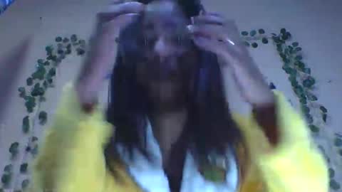 Snapshot of wildah chatting on 05.19.26 wildah online show from 05.19.26