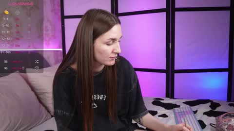 Snapshot of wilder_weinn chatting on 03.07.26 .. alice .. online show from 03.07.26