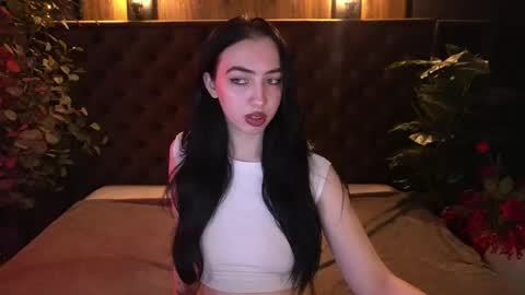 Snapshot of wildkittenx_ chatting on 04.24.26 Alena online show from 04.24.26