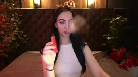 Snapshot of wildkittenx_ chatting on 04.30.26 Alena online show from 04.30.26