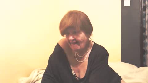 WildRedCat online show from 12.04.25