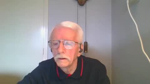 Snapshot of willem77779 chatting on 12.19.25 willem77779 online show from 12.19.25