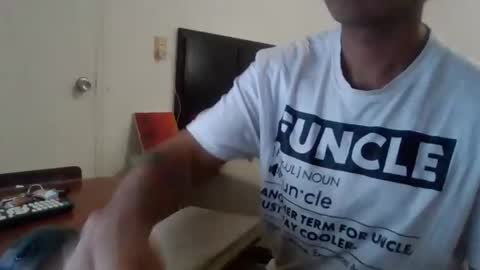 willhole23 online show from 11.10.25