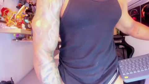 Snapshot of william_dracko9 chatting on 06.10.26 Dracko online show from 06.10.26